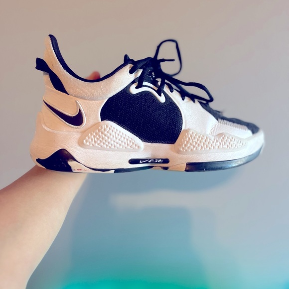 Paul George 5 white black - Picture 6 of 7